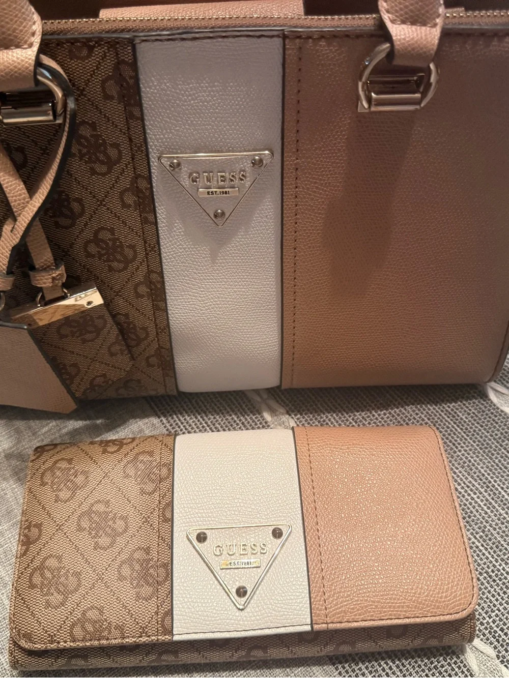 GUESS Tricolor Shopper Tote & Wallet - Blush, Beige & Cream